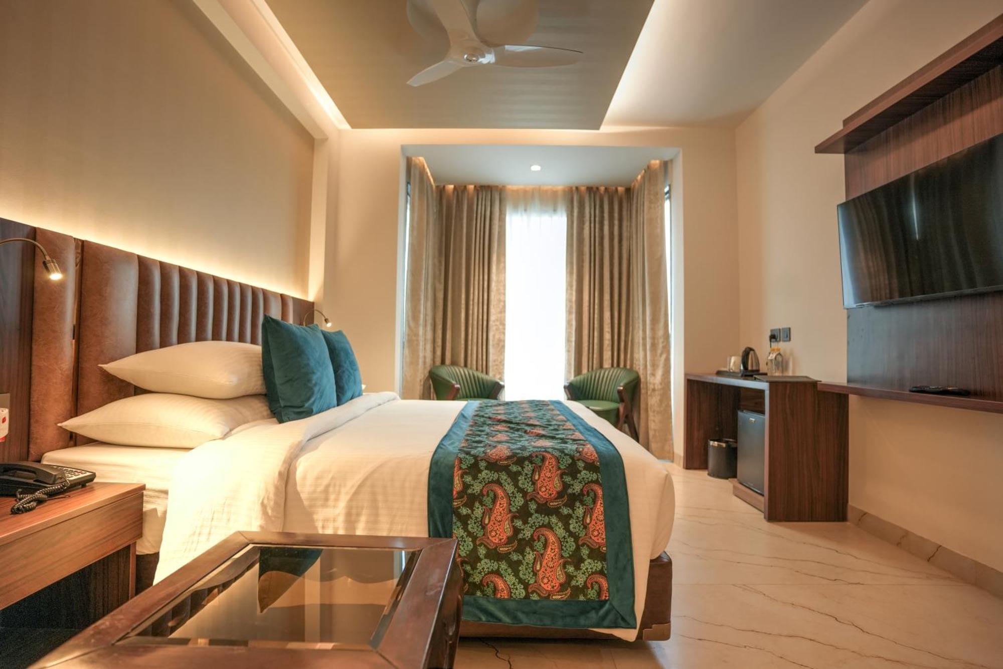 Rj Hotel - Managed By Atithi House Greater Noida Εξωτερικό φωτογραφία