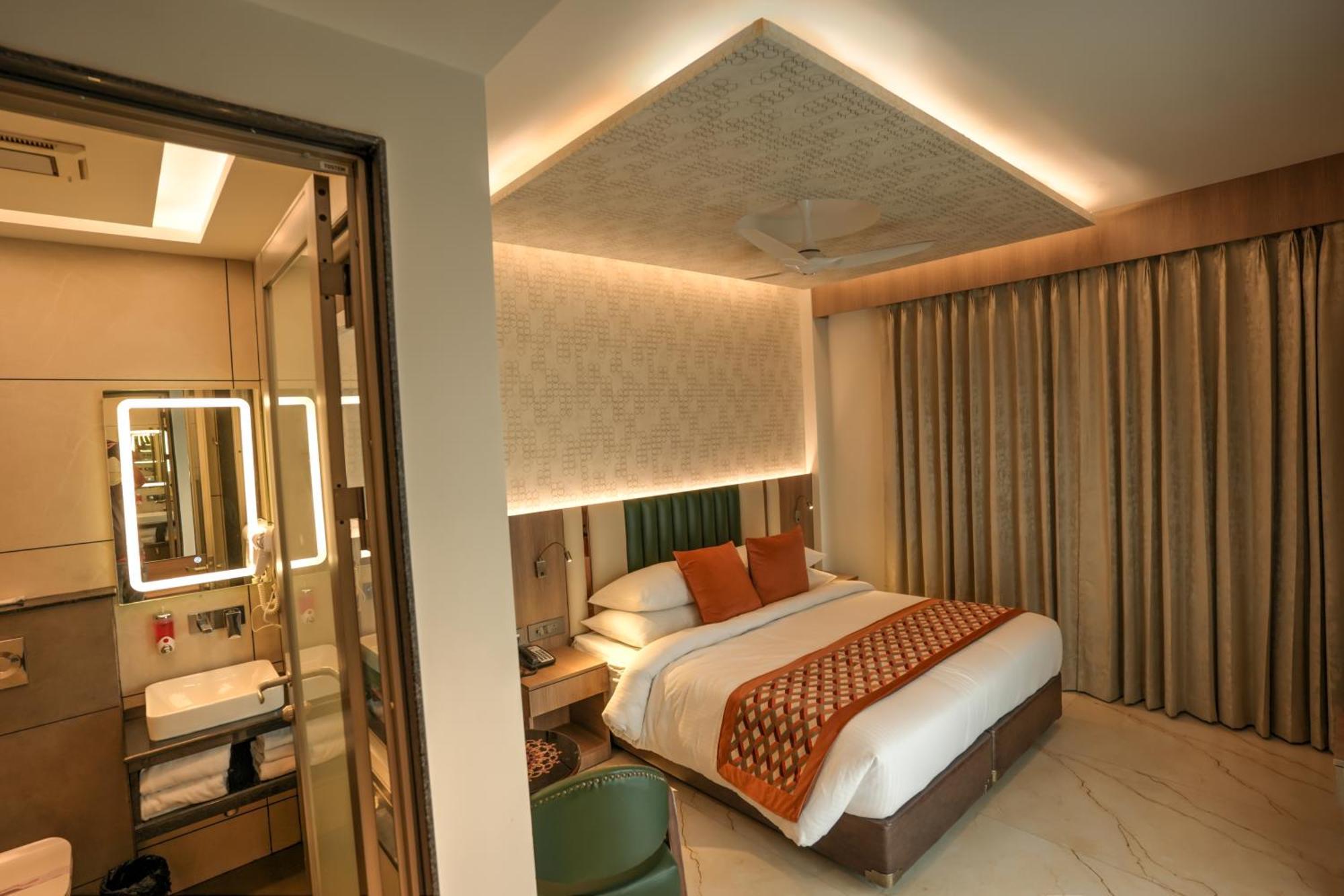 Rj Hotel - Managed By Atithi House Greater Noida Εξωτερικό φωτογραφία