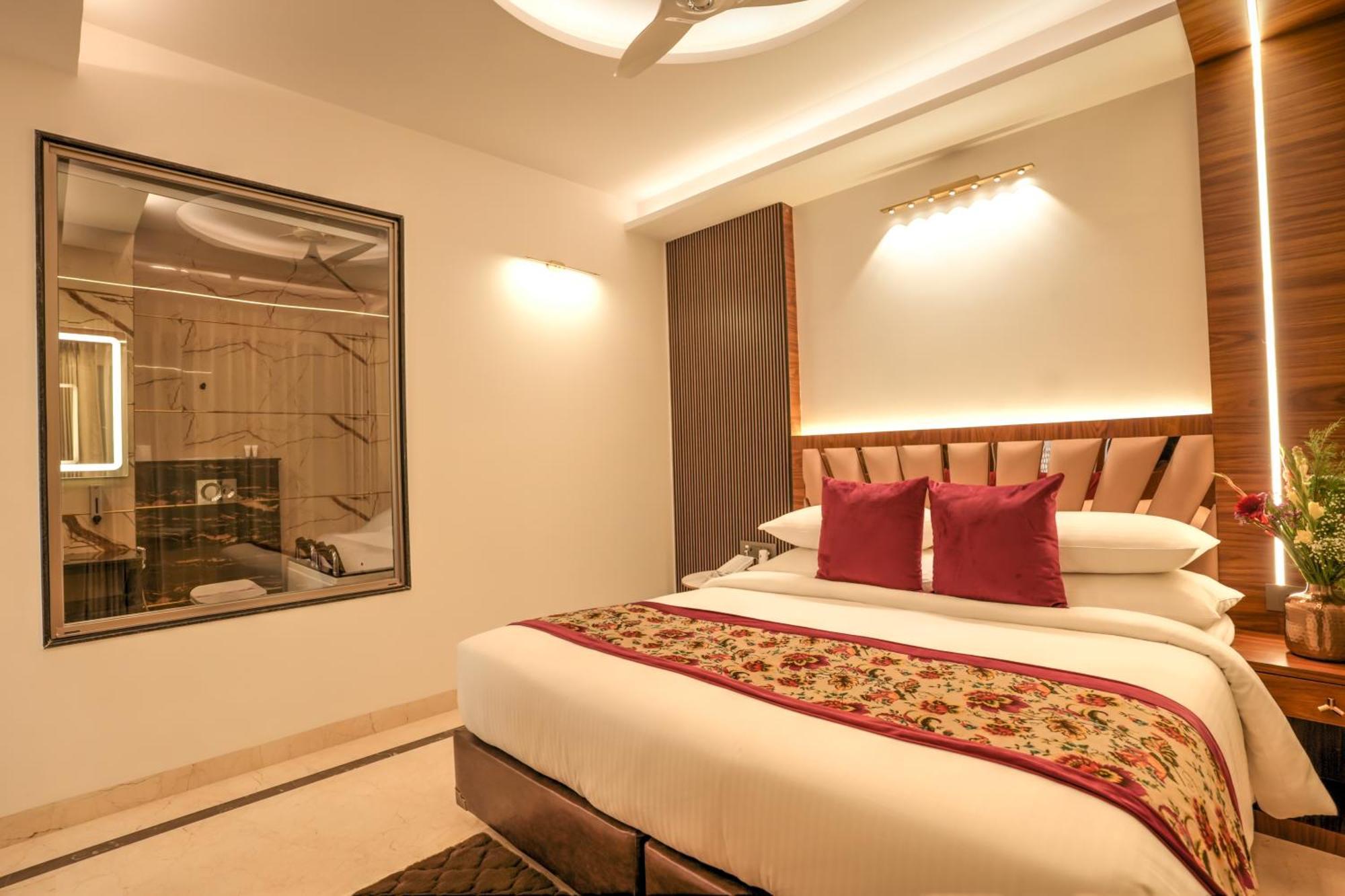 Rj Hotel - Managed By Atithi House Greater Noida Εξωτερικό φωτογραφία
