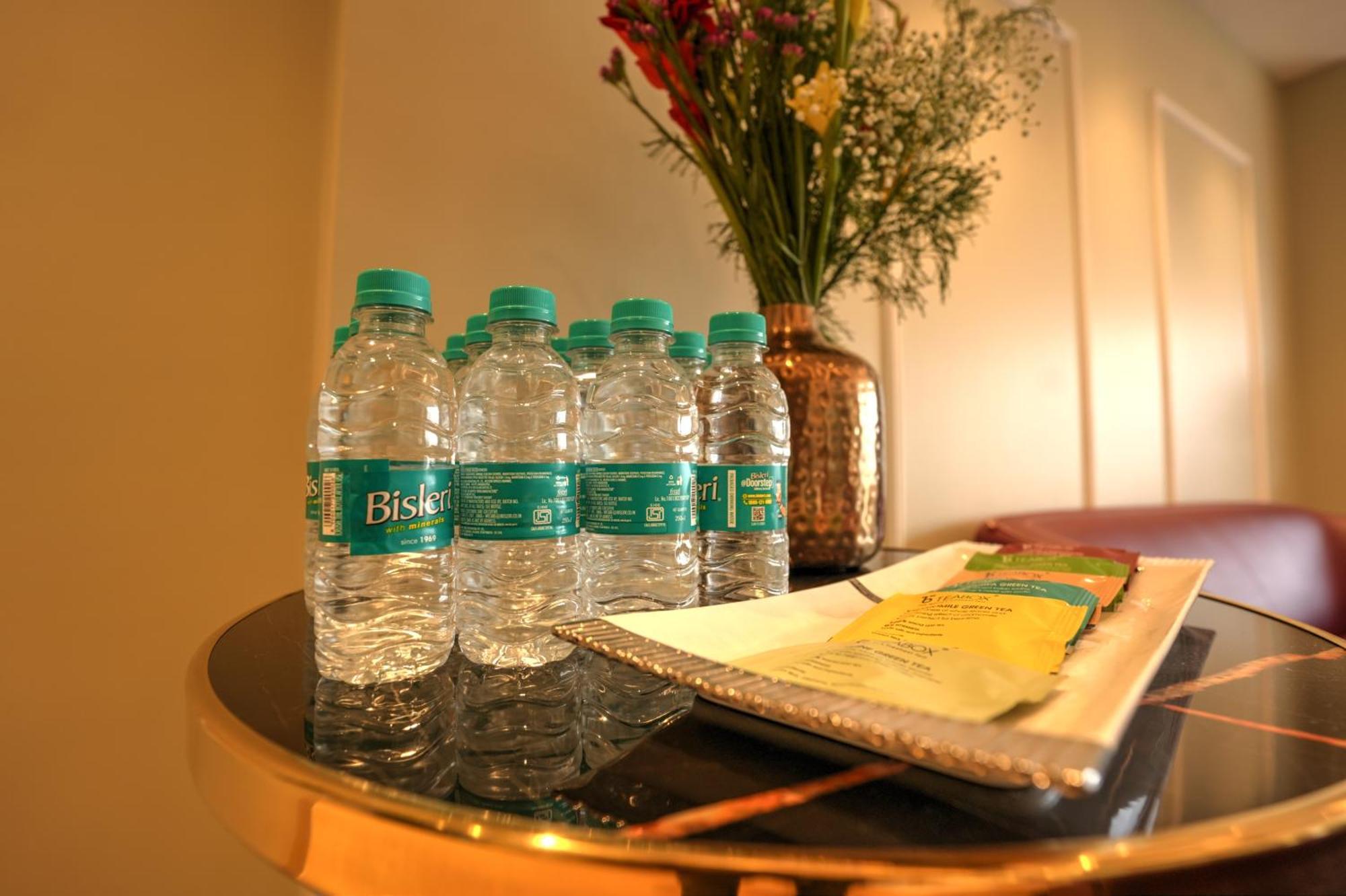 Rj Hotel - Managed By Atithi House Greater Noida Εξωτερικό φωτογραφία